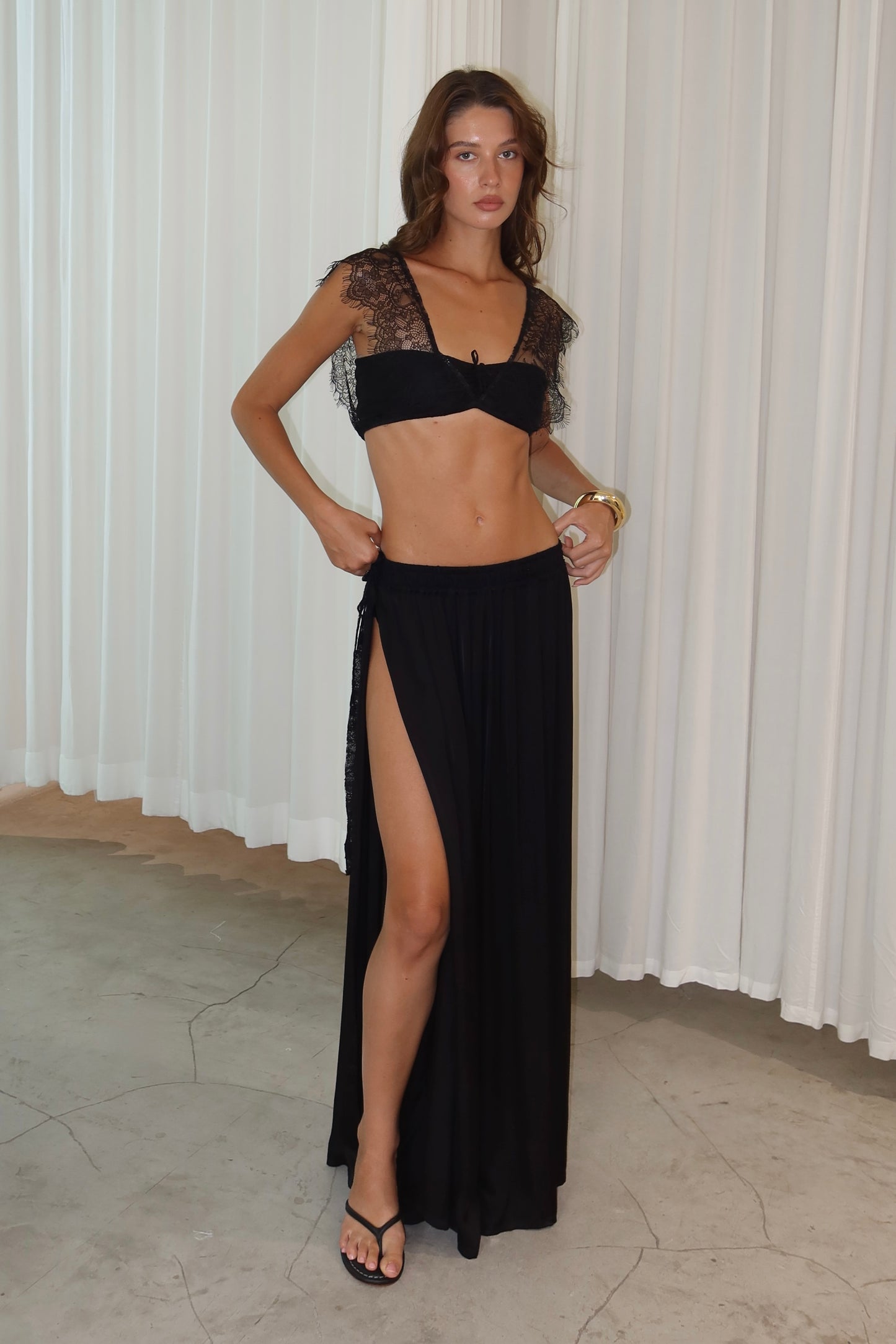 Ivory lace top black
